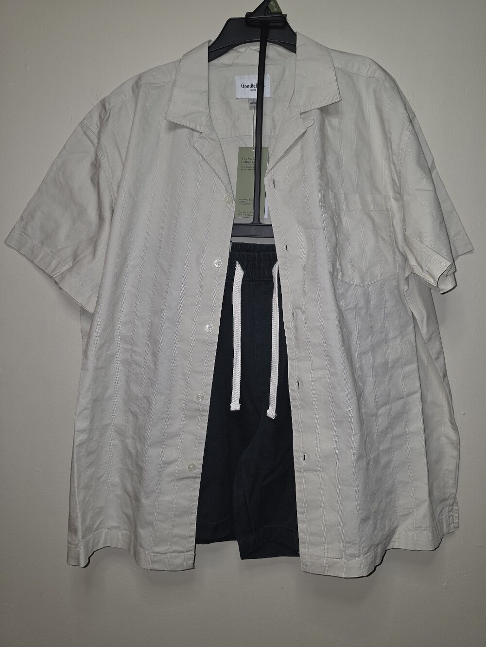 Goodfellow & Co Men’s Short Sleeve Button Up W/Goodfellow & Co Shorts Set